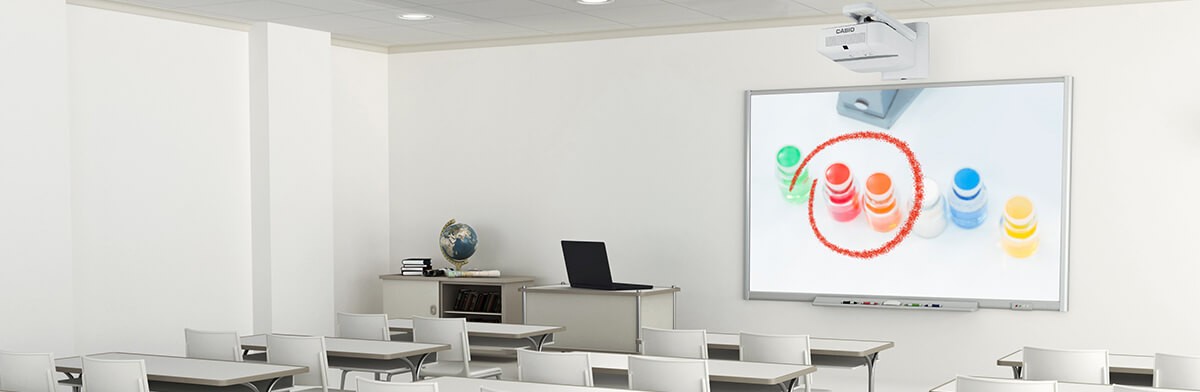 Casio Beamer für die Schule | Langlebig, energieeffizient und kostensparend